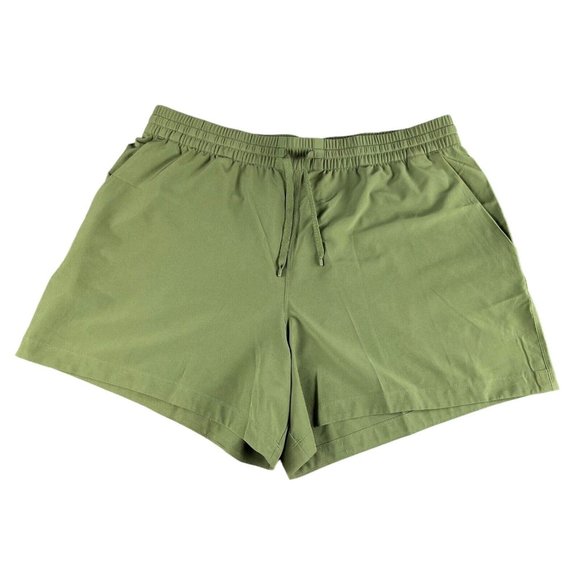 Patagonia Pants - Patagonia Women's Fleetwith Fatigue Green Shorts Size Large